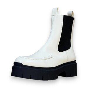 HUGO Kris Women's White Chelsea Boots Manmade US 7 (UK 4 EU 37) MSRP $200